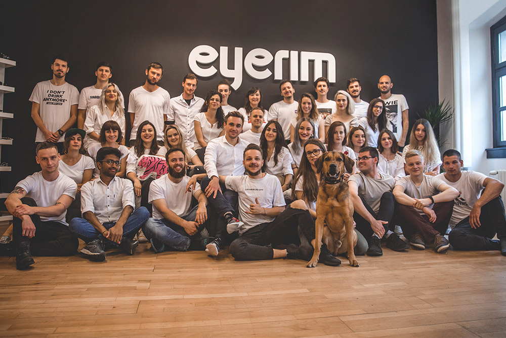 2019-6-eyerim-team-photo-blog-title-photo